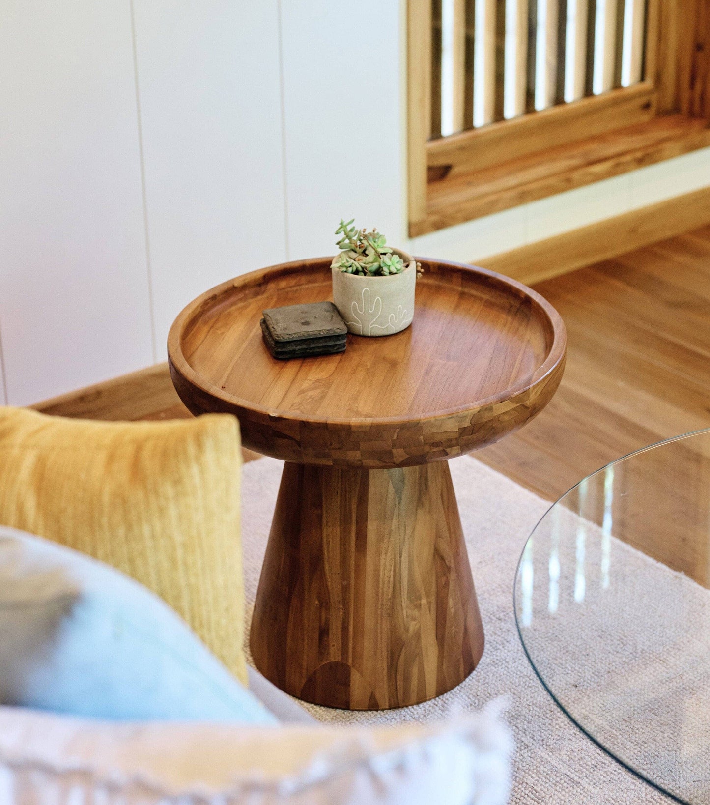 Batea Side Table